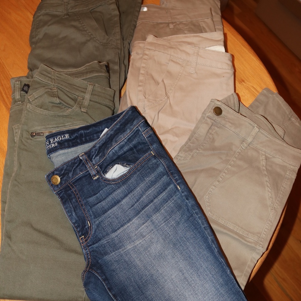 A 6-pack bundle of pants